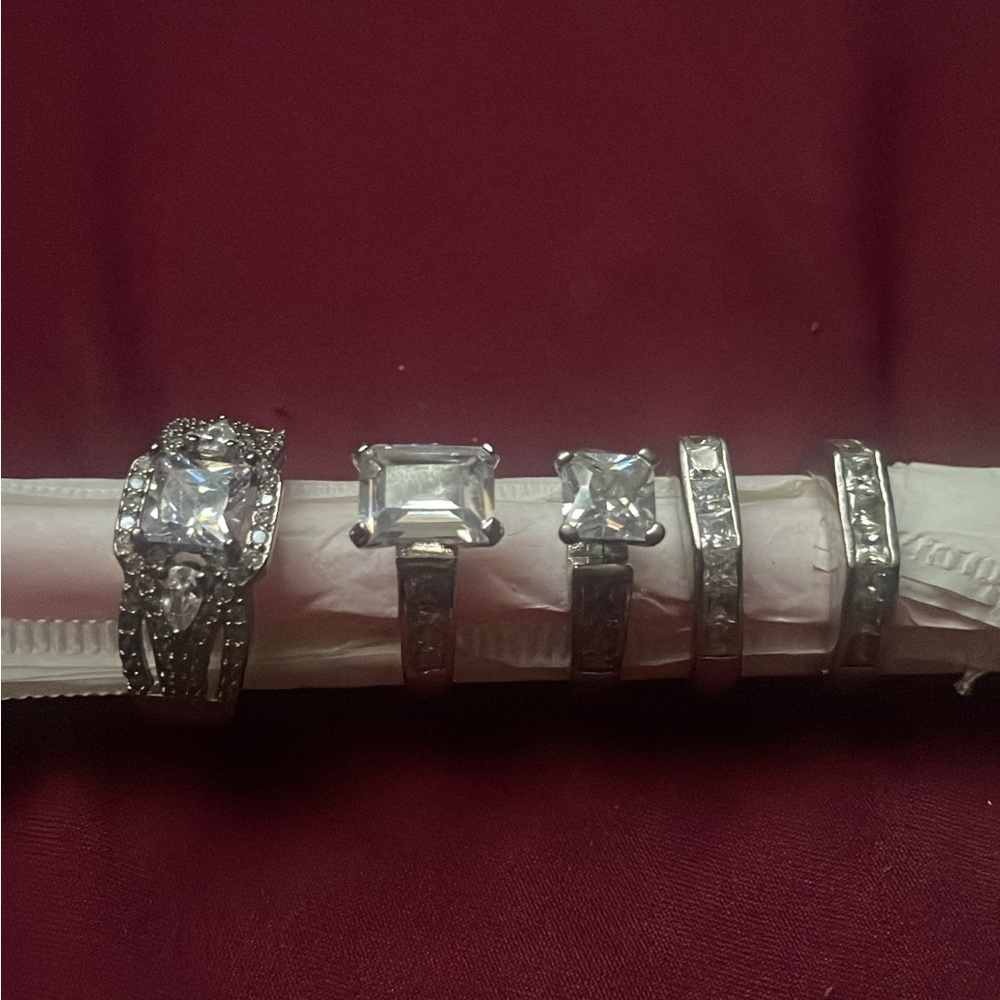Women rings - Picture 3 of 3